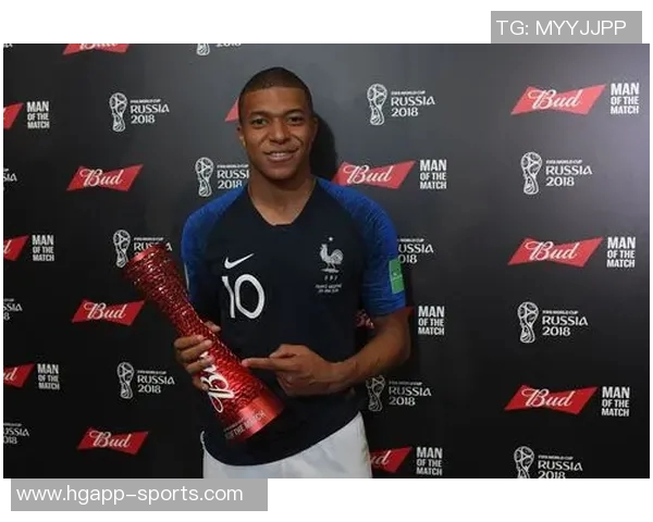 梅西525场成就400球最快纪录姆巴佩紧随其后C罗内马尔则相对较慢