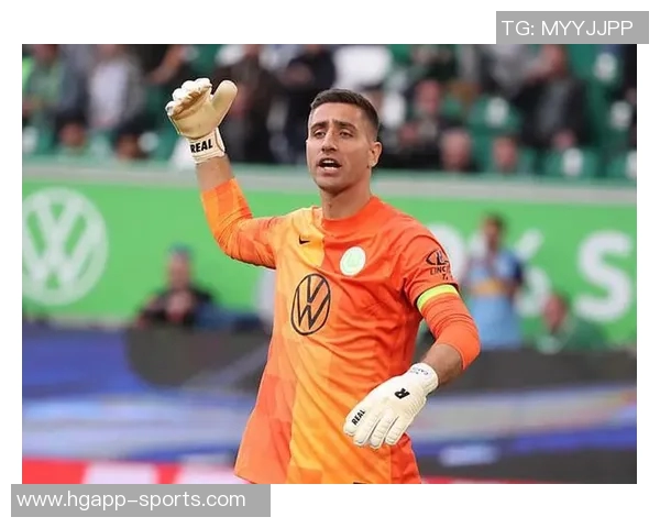 鲍威尔分析进攻困境：对手防守策略升级我队配合与跑动需加强