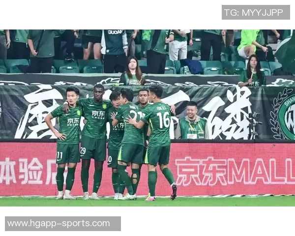 国安新帅蒙哥马利已抵达北京开启执教之旅球迷期待新篇章